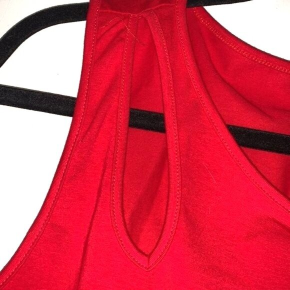 Sleeveless Ambiance Red Top 1X 95% Cotton & 5% Spandex Made In China - Picture 4 of 6